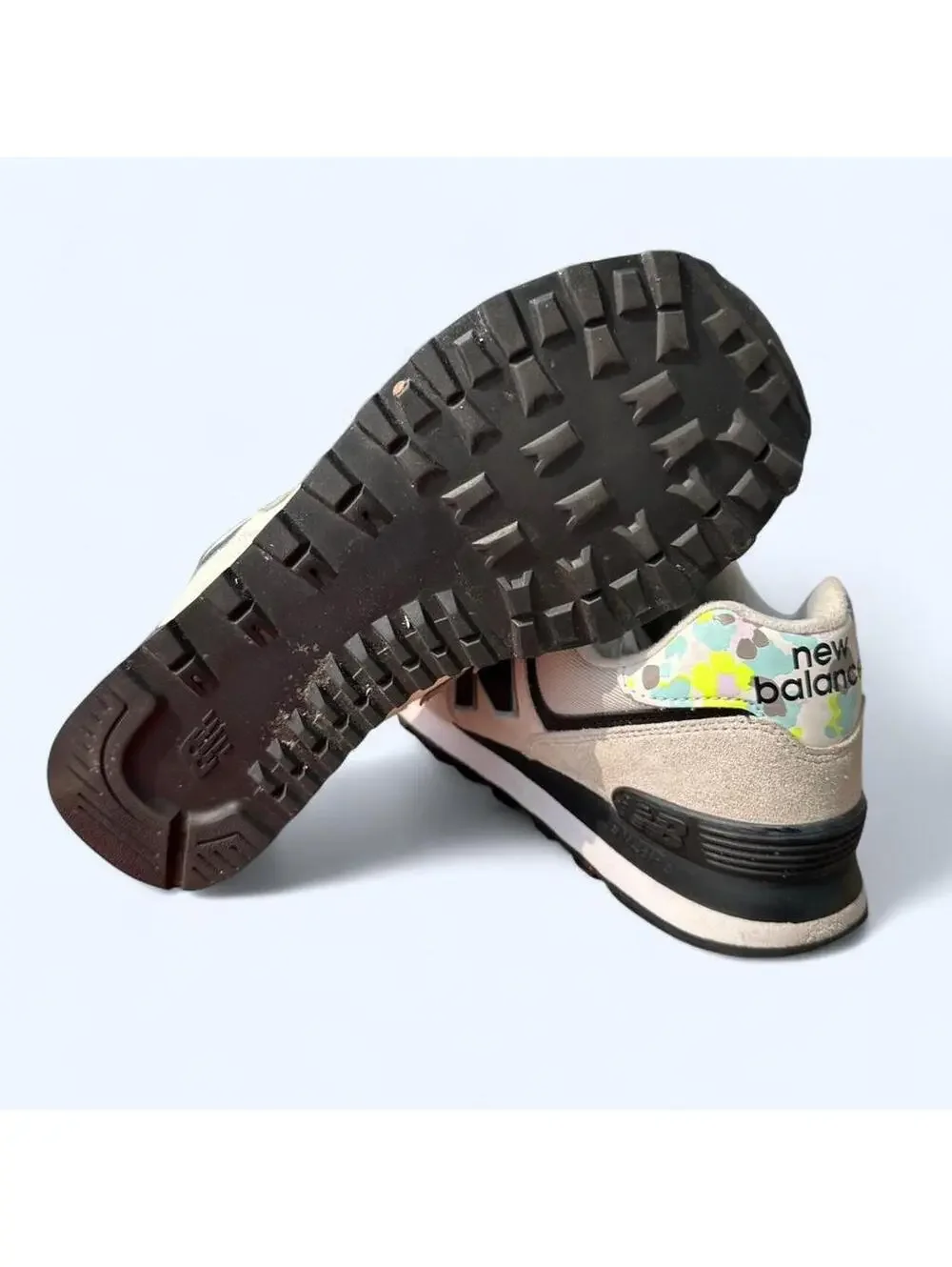 New Balance Women's Grey and Multi Trainer